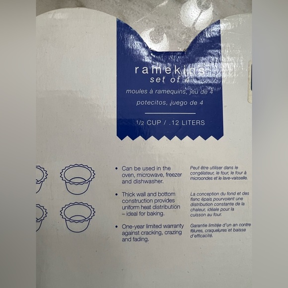 Kitchen items- 3 tier oven rack, chicken roaster and ramekin 4 pack - Picture 2 of 4